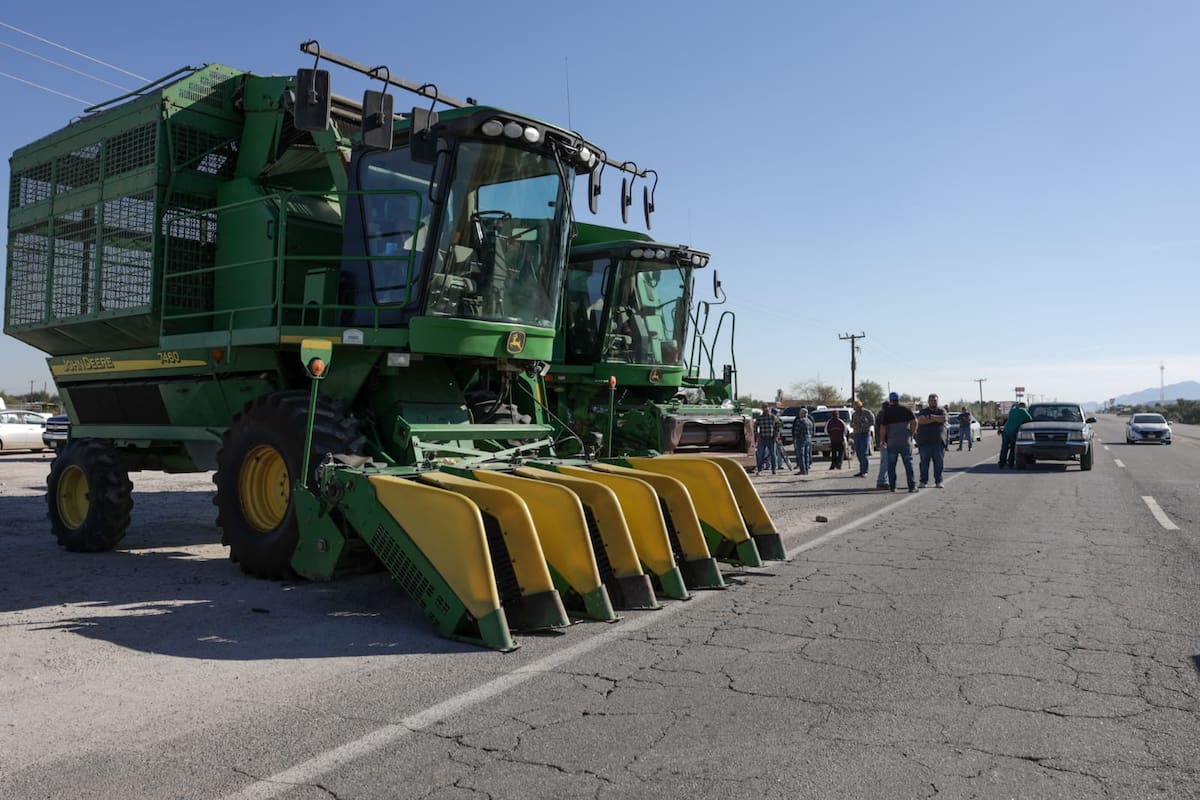 Bloqueos ponen en riesgo abasto; pérdidas rondan los 150 mdp diarios: CCE