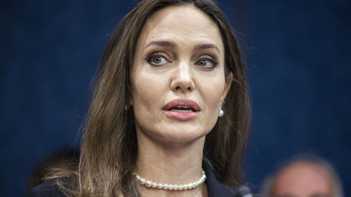 Hijos de Angelina Jolie dejan de usar el apellido de Brad Pitt y crecen las versiones sobre el distanciamiento con el actor