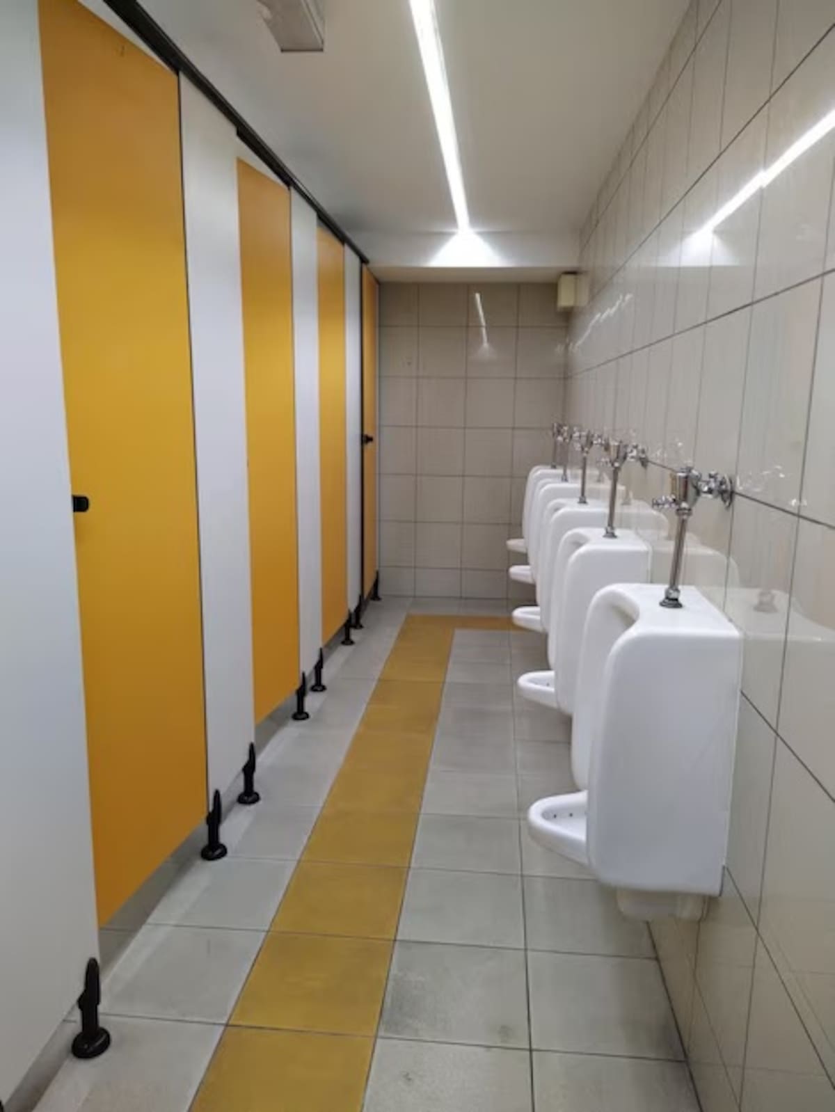 ¿Te imaginabas todas estas utilidades de la separación de las puertas con el suelo?