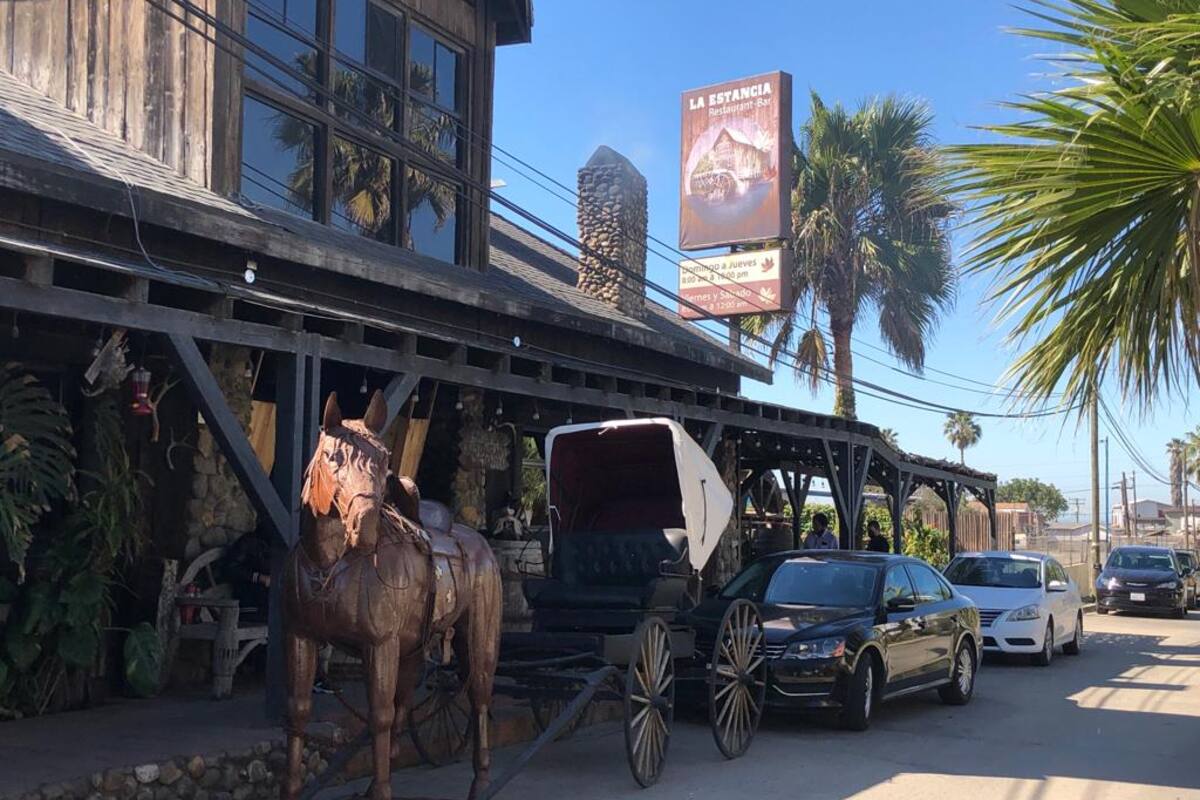 Reportan bajas ventas restauranteros este fin de semana en Rosarito