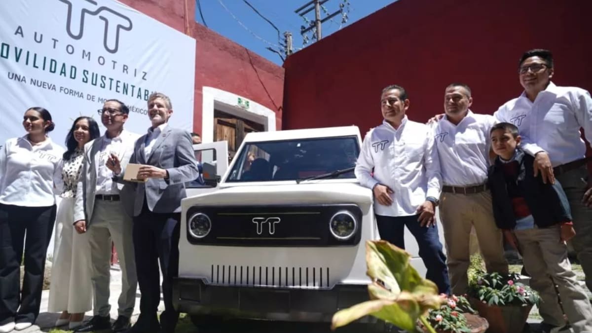 Una empresa de Tlaxcala presentó un auto eléctrico de 90 mil pesos que se carga en un enchufe de casa y ofrece hasta 250 kilómetros por carga, una propuesta pensada para calles de barrio mientras el proyecto federal Olinia sigue sin fecha de lanzamiento