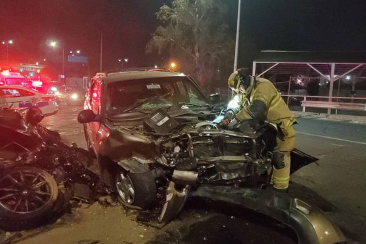 Joven provoca choque en puente de calzada Independencia