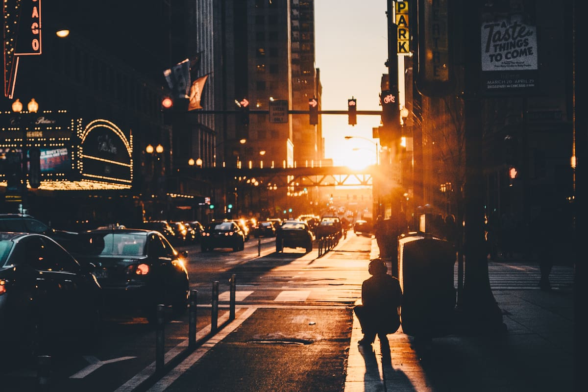 Vivir en una ciudad mantiene el cuerpo en estado de alerta constante, según nuevos estudios