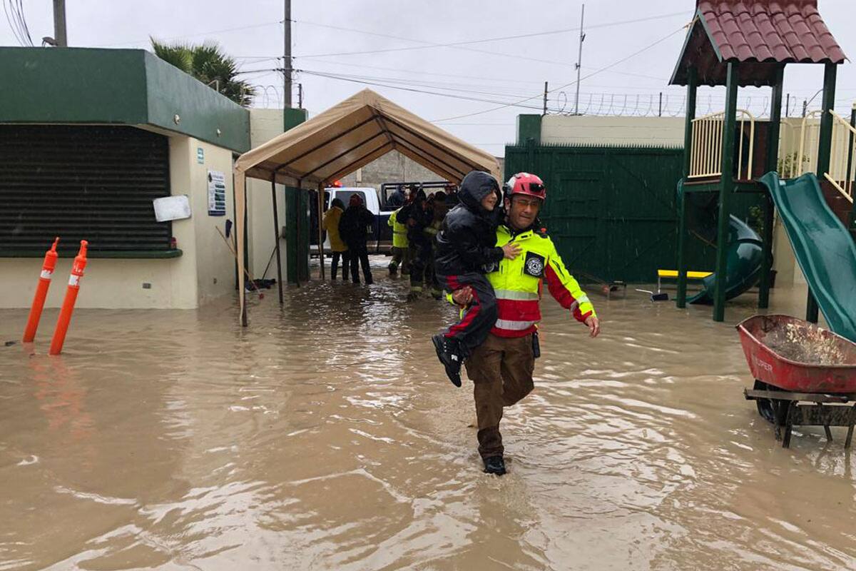 Afectan lluvias 156 escuelas del estado