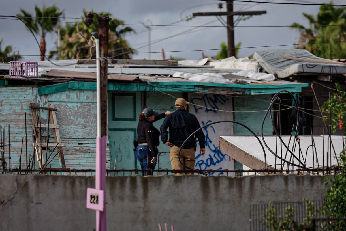 Localizan a persona sin vida en domicilio de la colonia Roberto de la Madrid