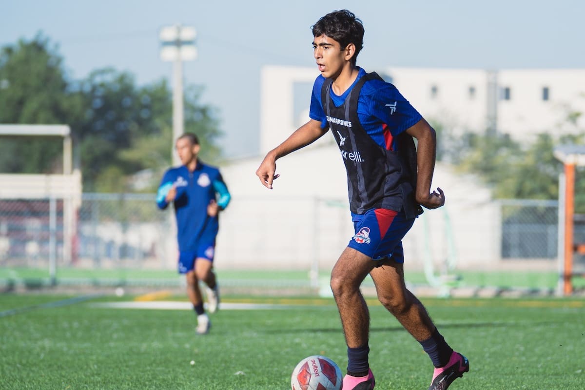 Traspasan Cimarrones a Máximo Hernández al Atlético de San Luis