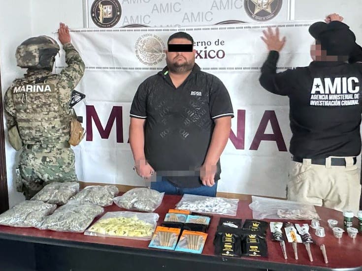 Atrapan en Puerto Peñasco a hombre con auto robado y drogas listas para venta
