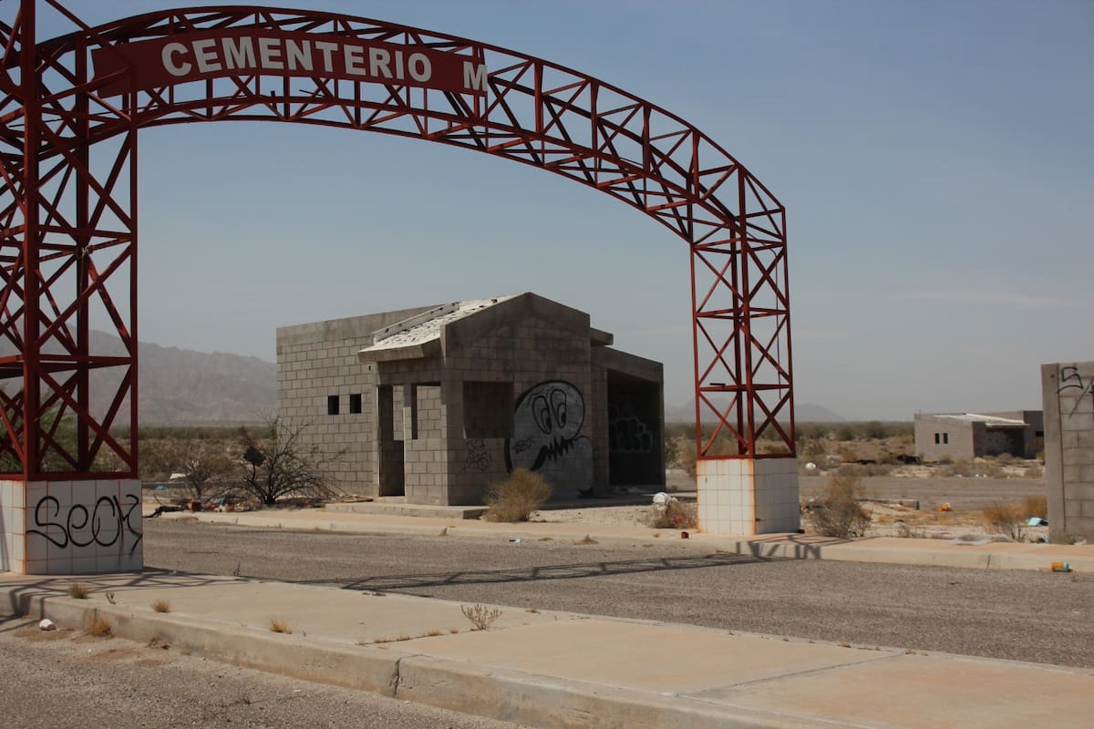 El único panteón municipal de Mexicali se acerca a su límite; aceleran búsqueda de nuevo terreno