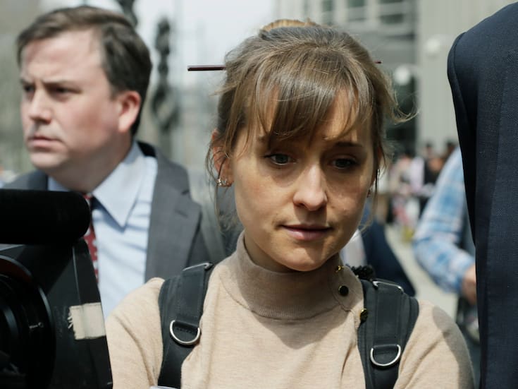 Allison Mack rompe el silencio tras salir de prisión por el culto NXIVM: “No me veo inocente”