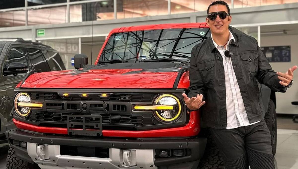 El influencer Fer Italia es detenido por presunto abuso sexual.