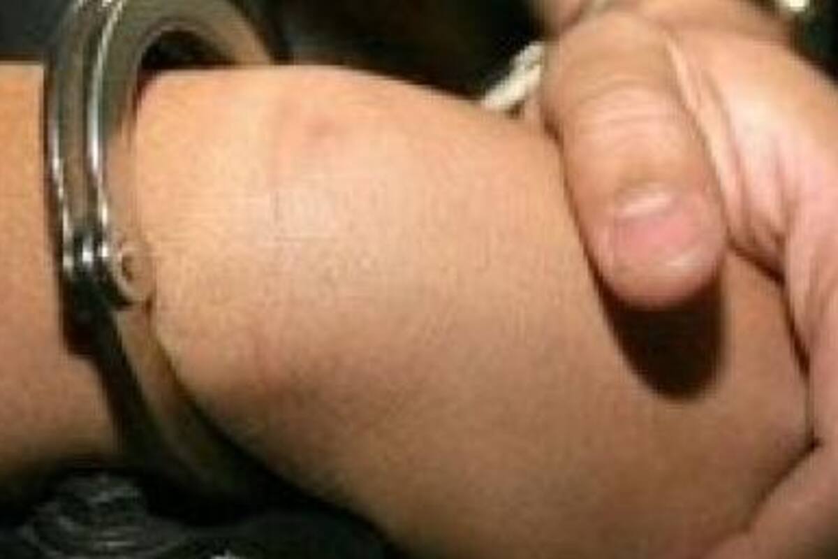 Tras caso de violencia familiar, arrestan a hombre con orden de aprehensión