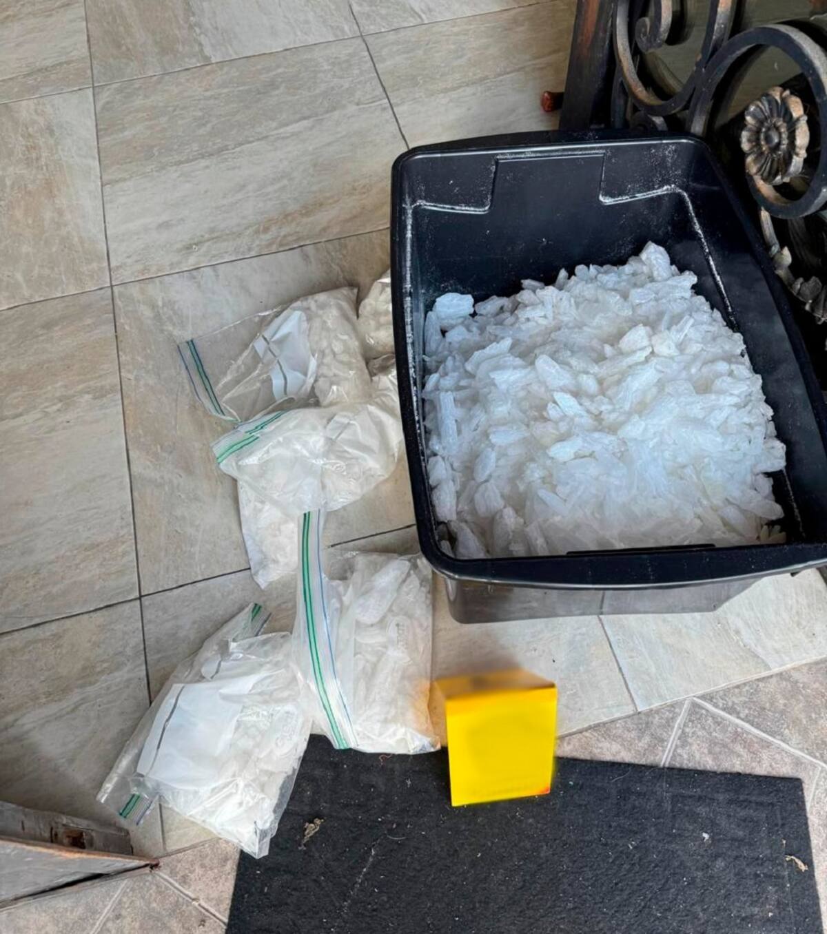 Decomiso de droga en Rosarito.