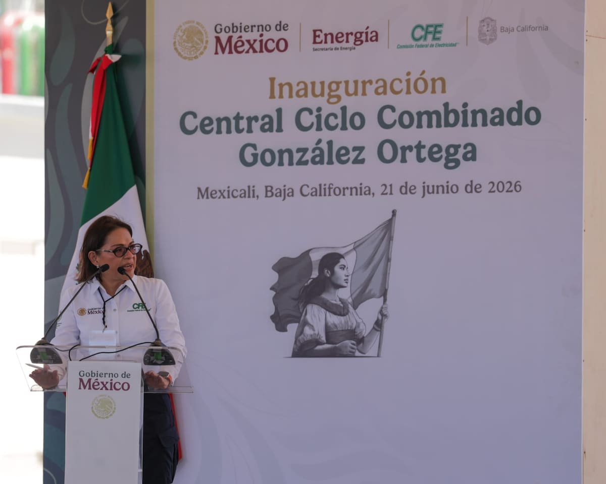 Directora general de la CFE, Emilia Esther Calleja Alor.│Foto: Javier Gallegos