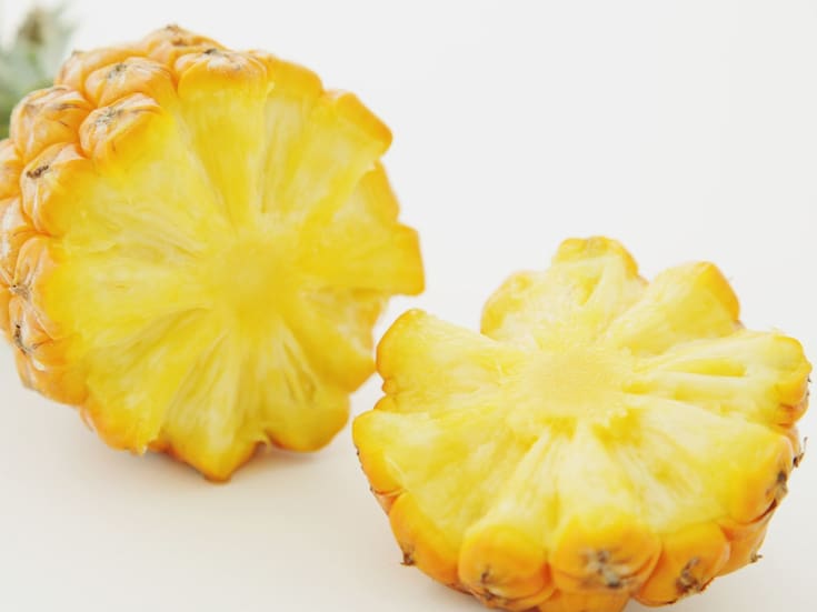 ¿Comer piña en la noche es bueno o malo? Así actúa en tu organismo