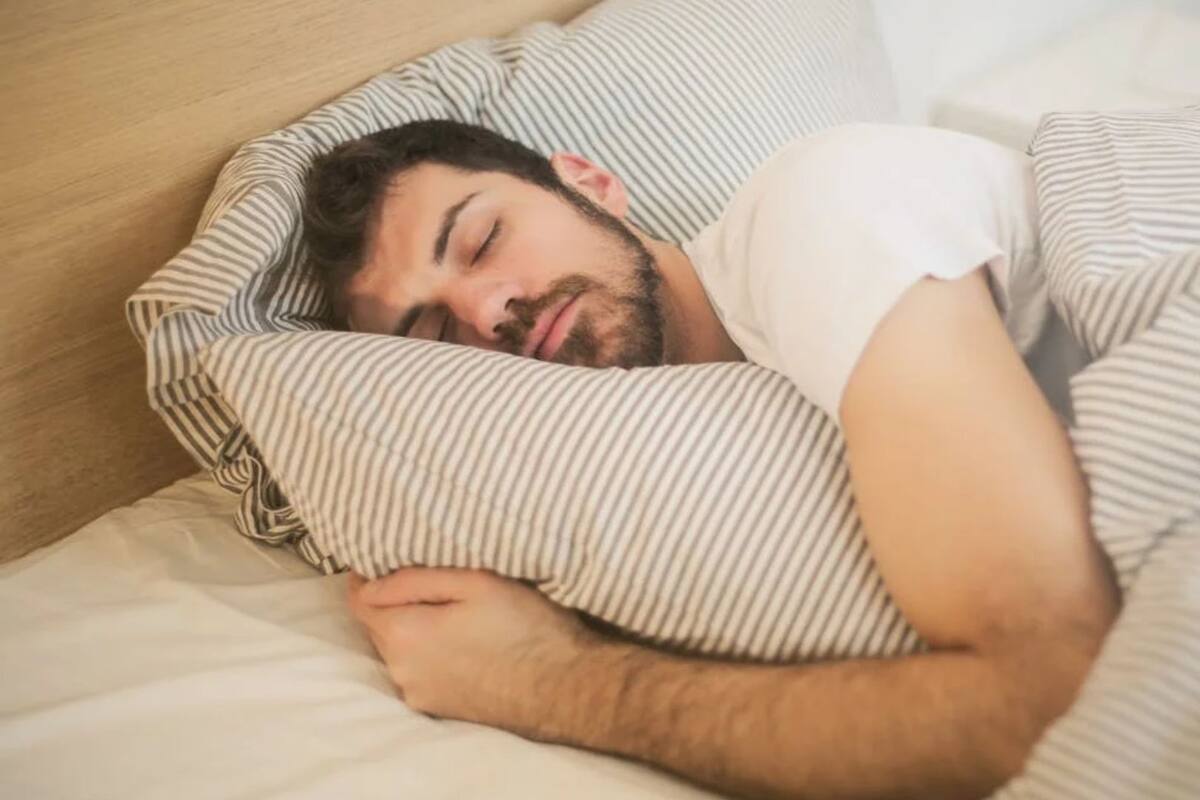 El arte de “arropar” a los adultos: una nueva tendencia para mejorar el sueño y reducir el estrés