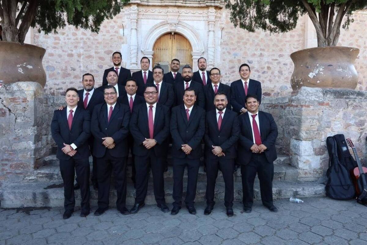 Rondalleros sonorenses reciben reconocimiento a nivel nacional