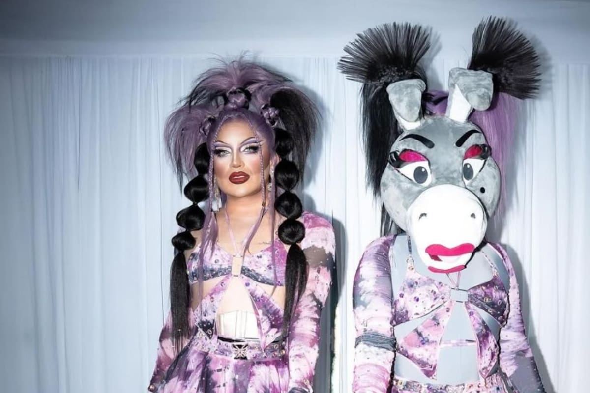 Turbulence sí agradeció a Momo en vivo tras su despedida, mientras él evitó mencionarla