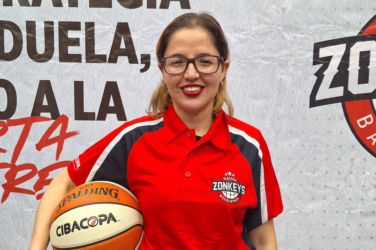 Paloma Zapata, primera mujer en cuerpo técnico de Zonkeys