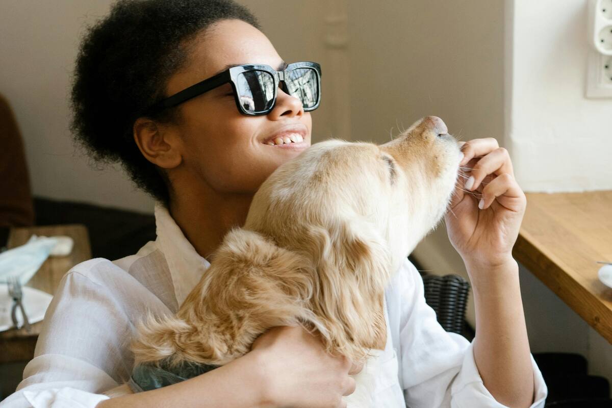 Mujer recuperó la vista tras golpearse la cabeza en una mesa