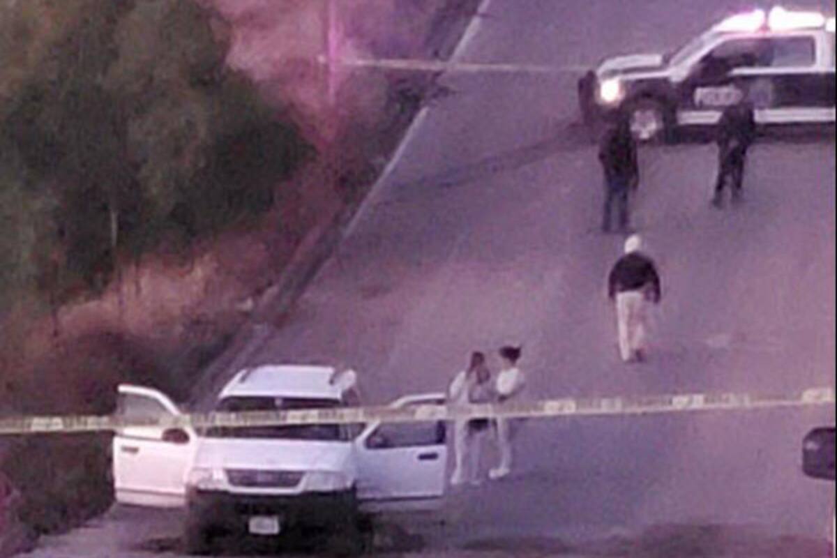 Matan a hombre dentro de camioneta en Rosarito