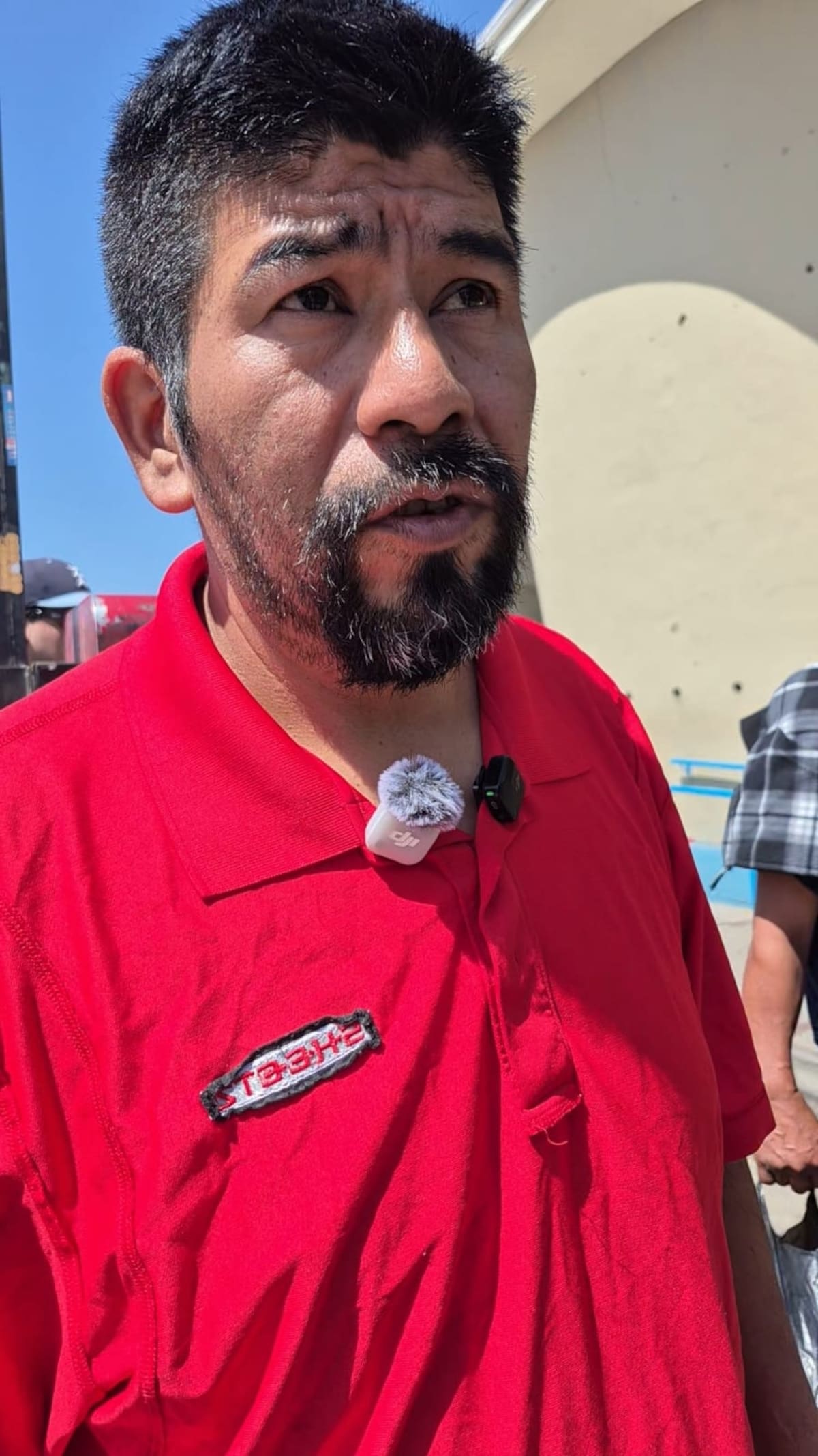 Dionicio Mora Hernández pidió apoyo a las autoridades para cubrir los gastos funerarios de su hijo y poder darle una sepultura digna. Foto: Cortesía