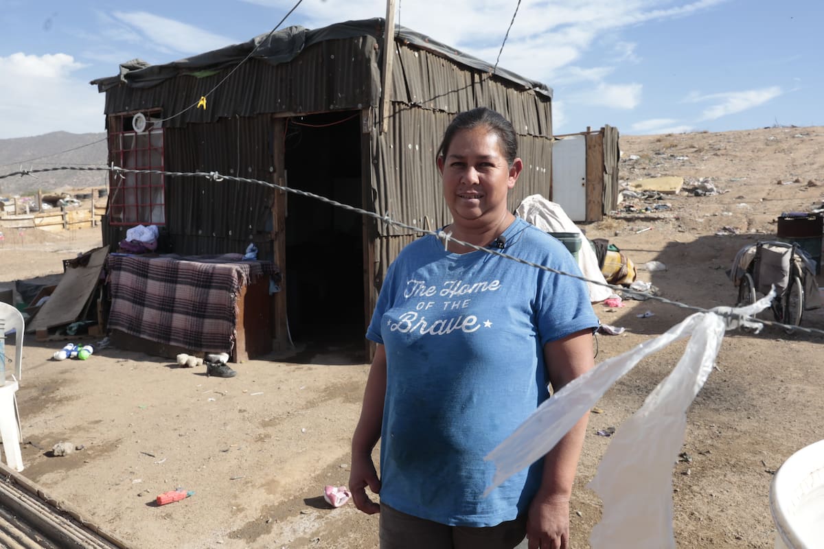 Cobertón Navideño 2024: Escasas tres cobijas ayudan a familia a mitigar el frío