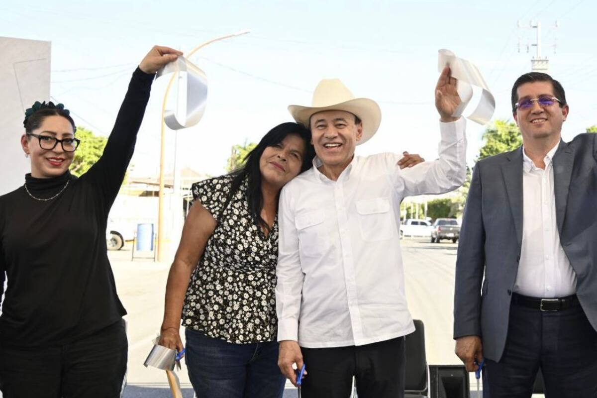 Se cumple a familias del Mayo con acciones de vivienda, calles y becas: Gobernador
