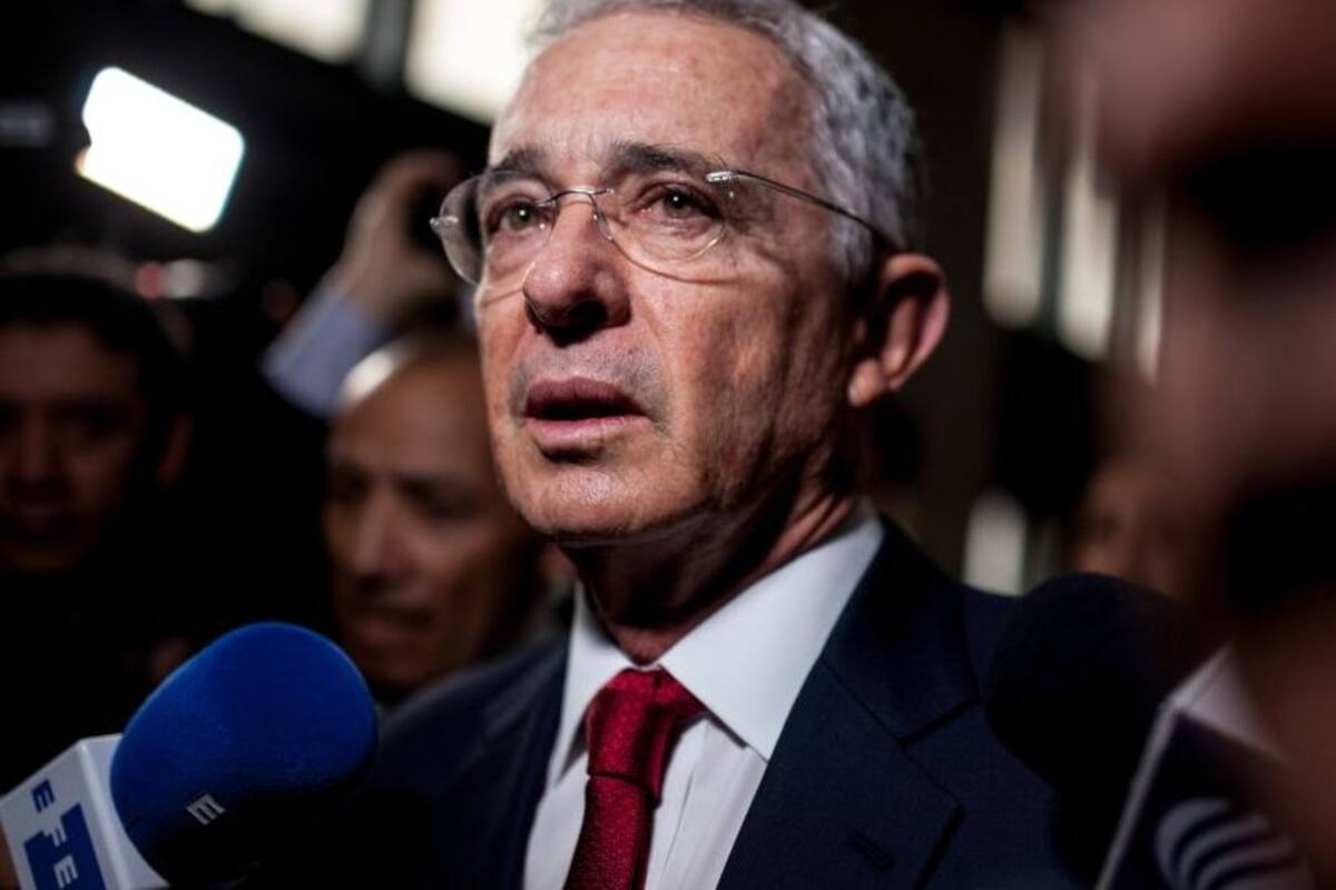 Álvaro Uribe: ¿qué significa que hayan precluido el histórico caso contra el expresidente de Colombia?