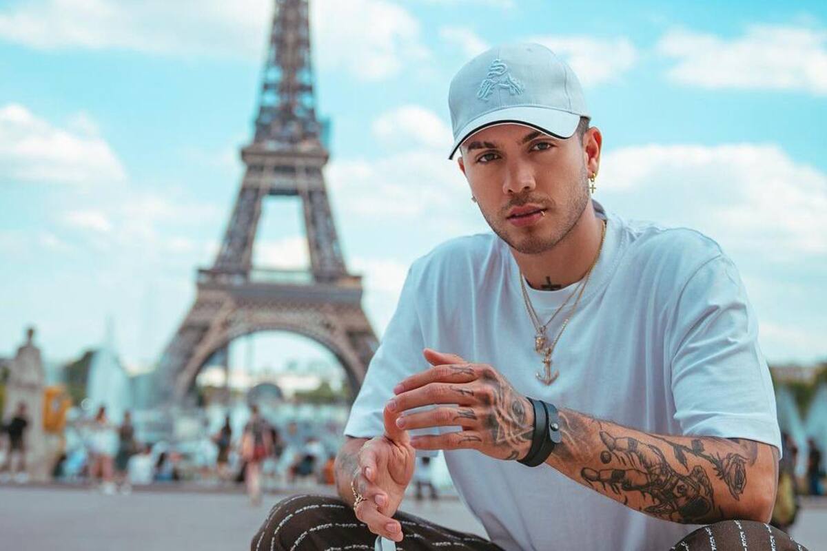 Juan de Dios Pantoja le pide a Eduin Caz que le de el número de celular de Maluma