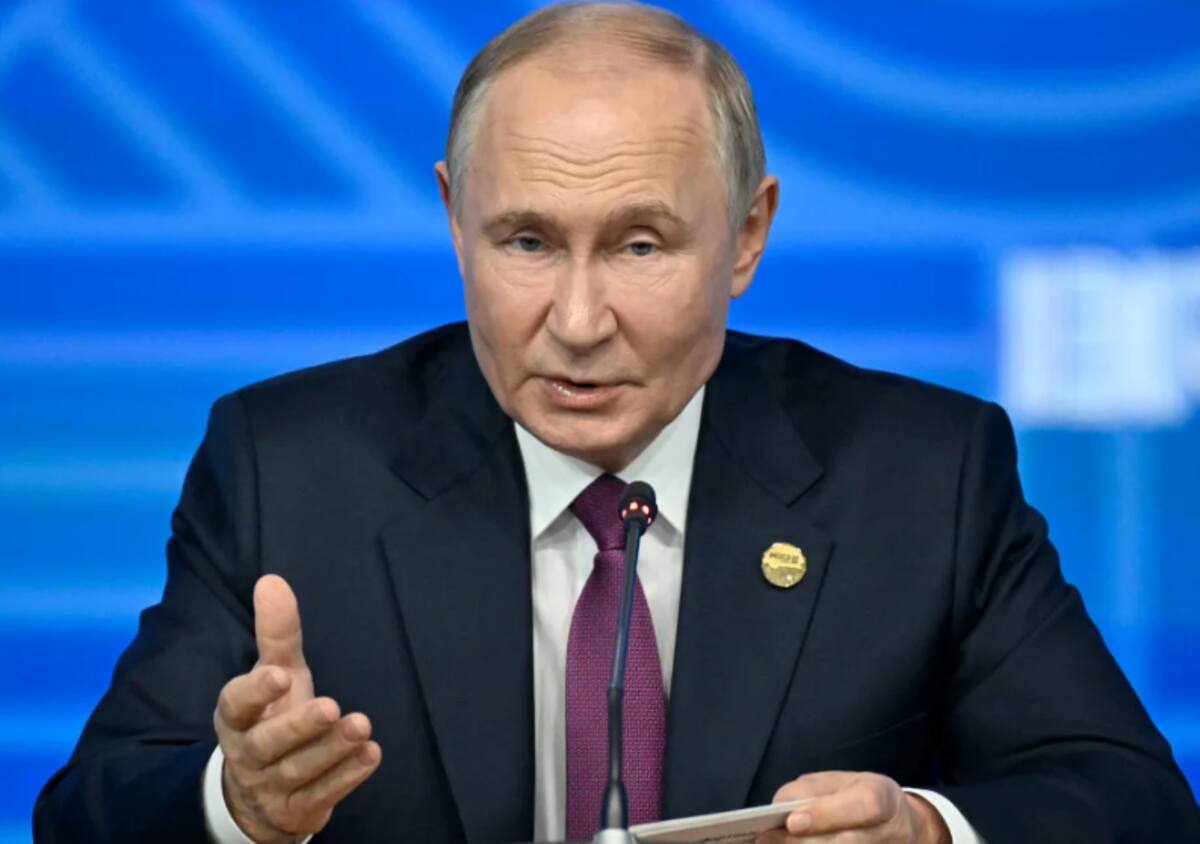 Vladimir Putin habla durante la cumbre de los BRICS en Kazán el 24 de octubre de 2024. / Alexander Nemenov - Getty Images