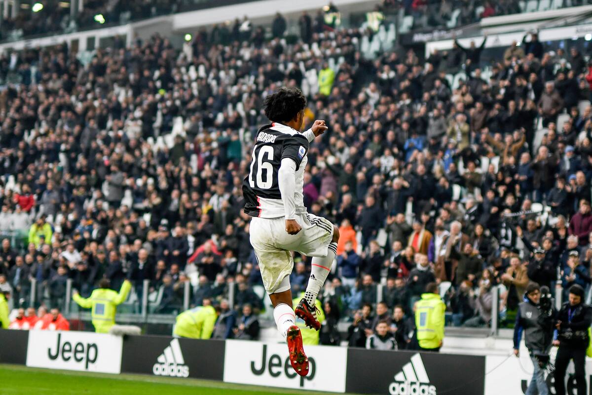 Sin Cristiano, Juventus gana al Brescia y mantiene liderato en el Calcio