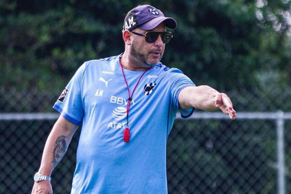 "Turco" Mohamed está entusiasmado por disputar el "Clásico Regio"