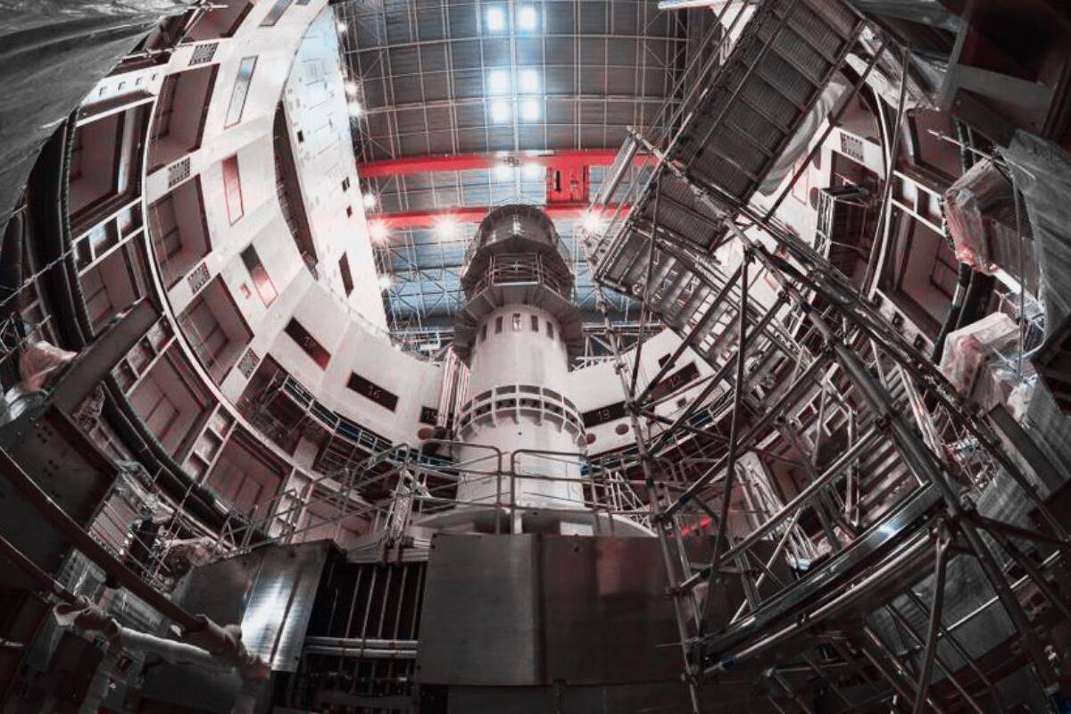 El reactor nuclear más grande del mundo es terminado, ¿por qué no funcionará hasta en 15 años?