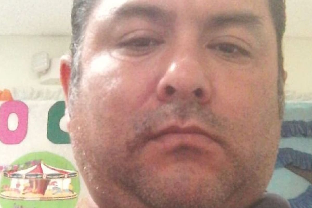 Se busca a José Luis Robles Ontiveros, de 43 años de edad