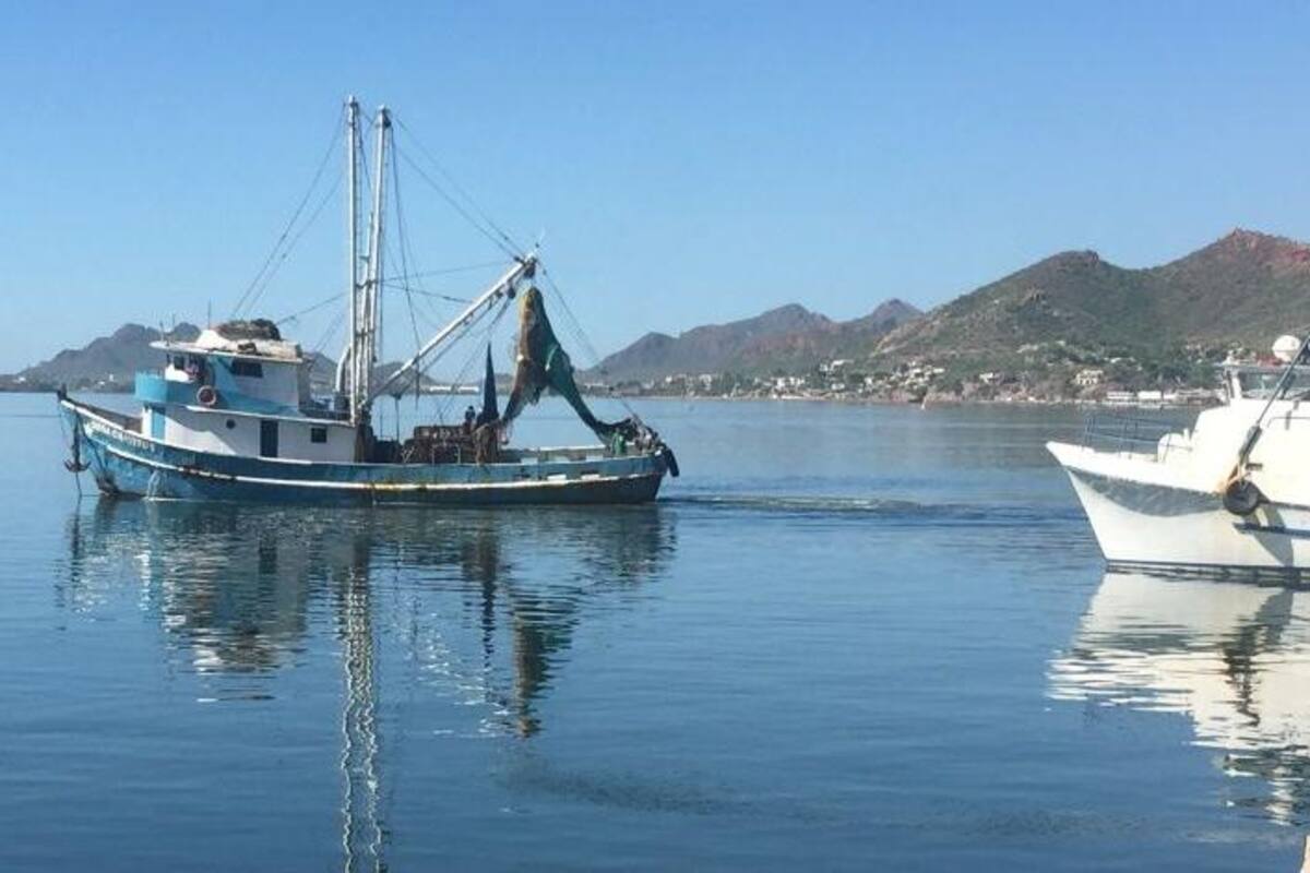 Cierran navegación a embarcaciones pequeñas en Guaymas