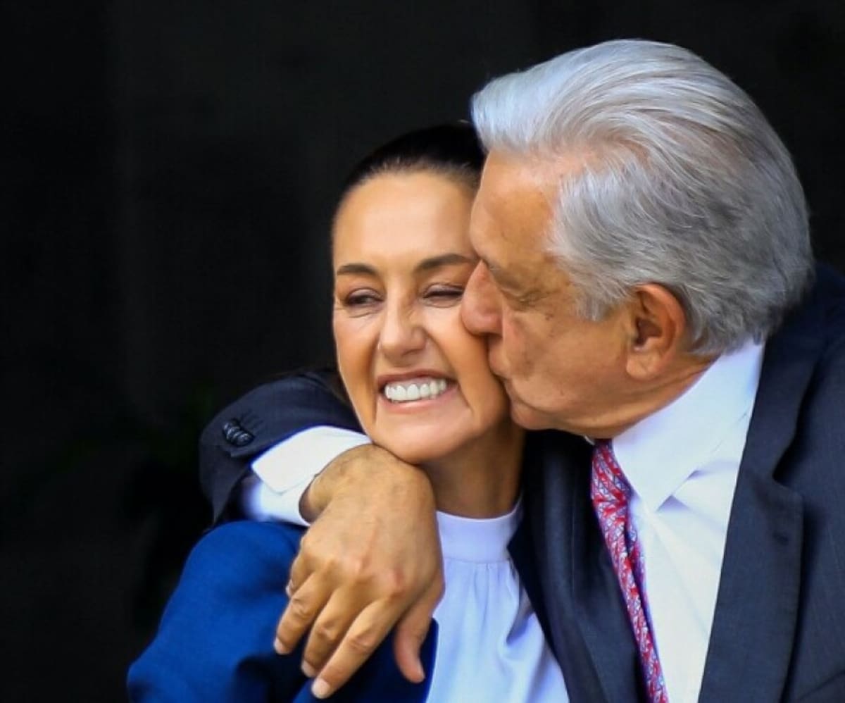 Claudia Sheinbaum y AMLO. / REUTERS.
