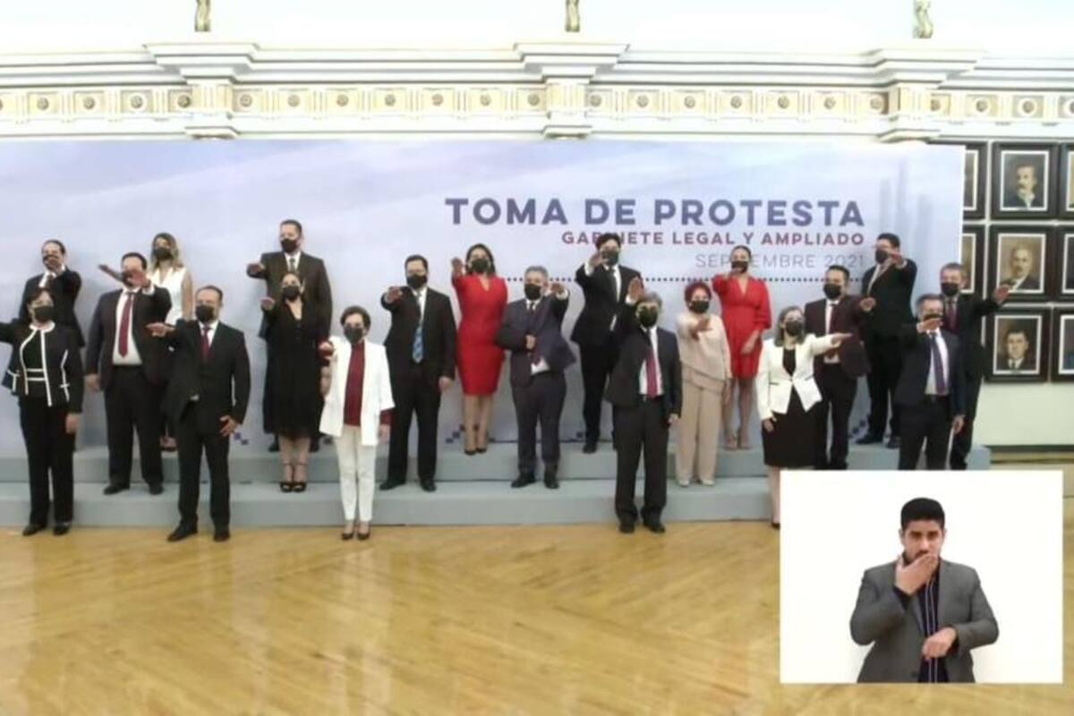 Alfonso Durazo toma protesta a su Gabinete legal y ampliado para el periodo 2021-2027