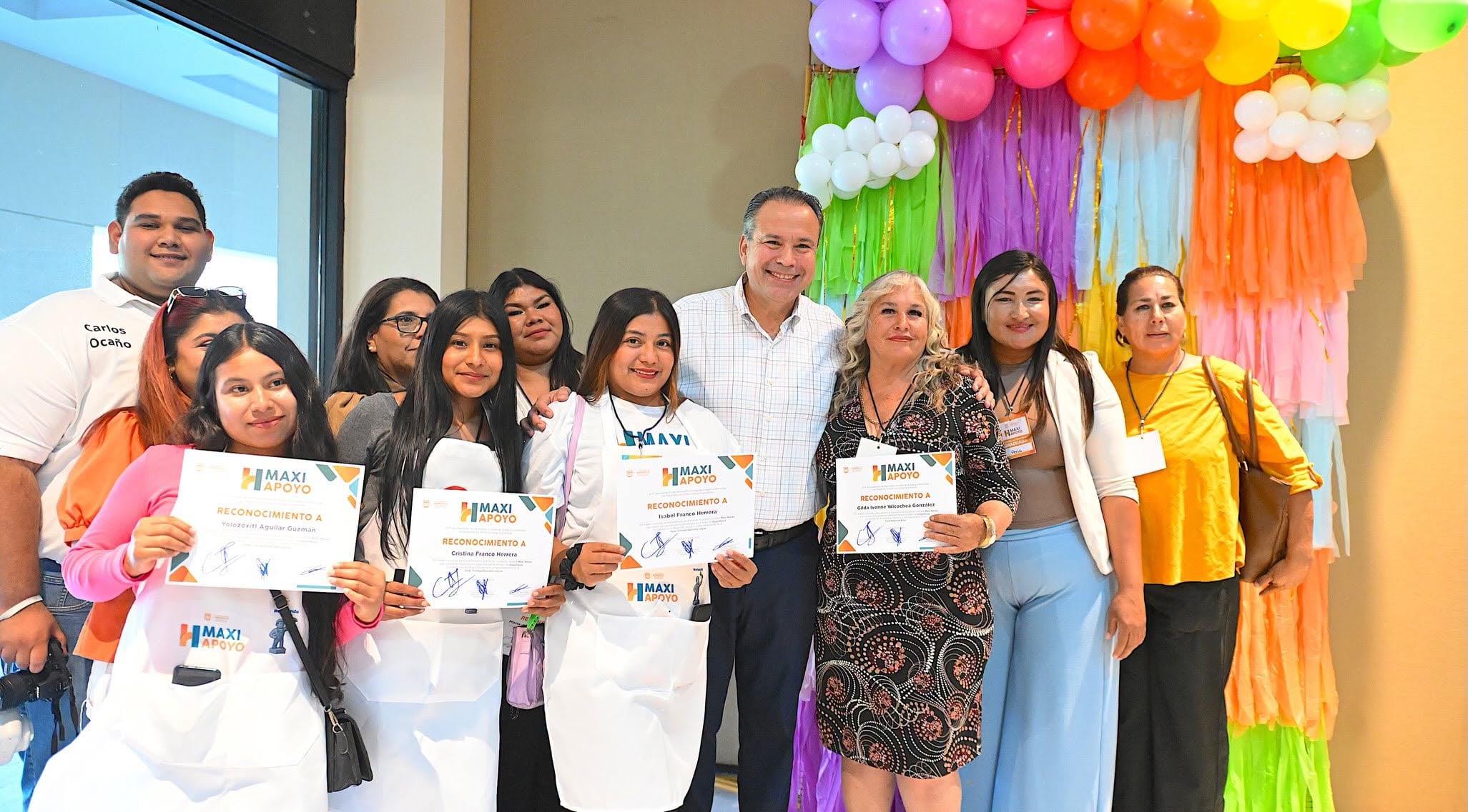 Antonio Astiazarán destacó el impulso a la capacitación y al emprendimiento de mujeres y hombres en Hermosillo.