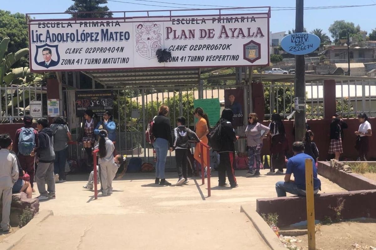 Llaman a padres a acercarse por espacios escolares en Rosarito
