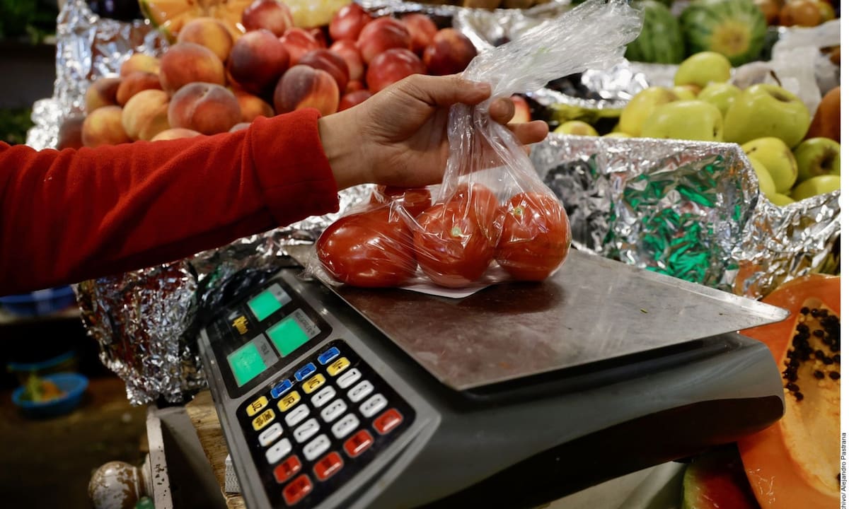 Estado de México, Nayarit y Campeche registran la canasta básica más cara y con mayores alzas de marzo, superando los 2,300 pesos y obligando a las familias a gastar más de un salario mínimo mensual | Archivo GH