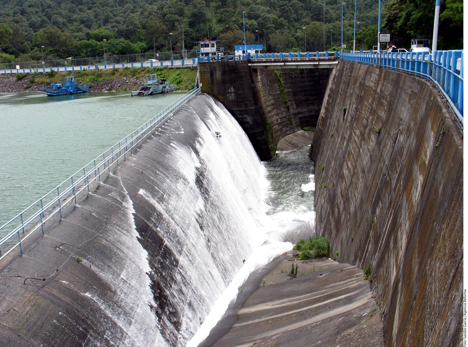 Lluvias benefician presas del Sistema Cutzamala mientras México se prepara para posibles inundaciones, según Conagua