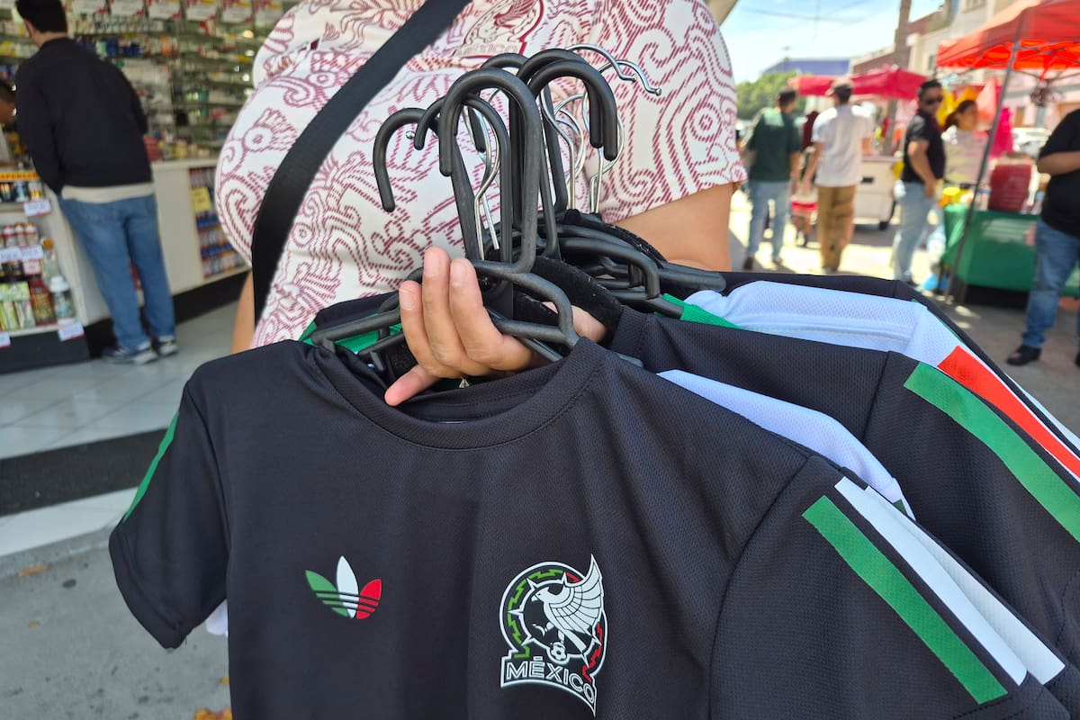 Piden vendedores ambulantes permisos para participar en eventos del Baja Fut Fest en Tijuana