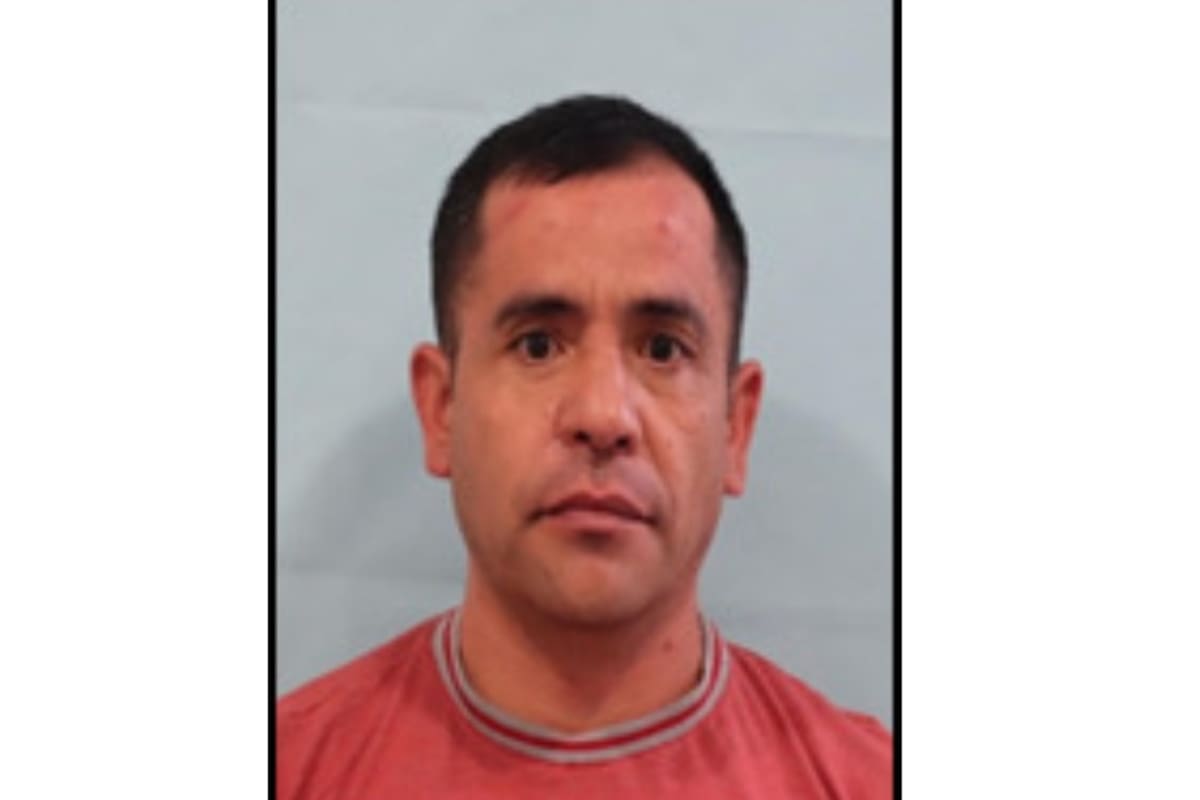 Se solicita ayuda para localizar a Jonathan José Martínez Ortega