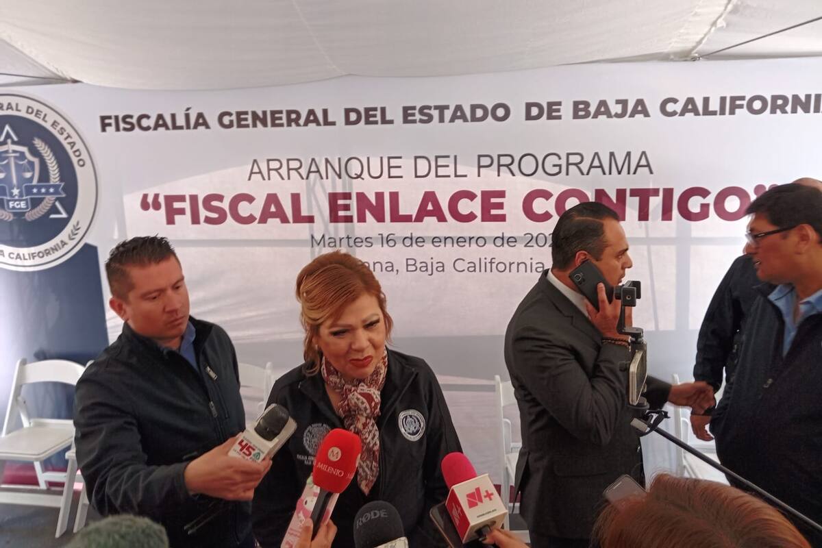 Manifestación de agentes de la FGE se debe a falta de información: María Elena Andrade