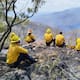 Bomberos de Cajeme apoyan en combate a incendio forestal en la sierra