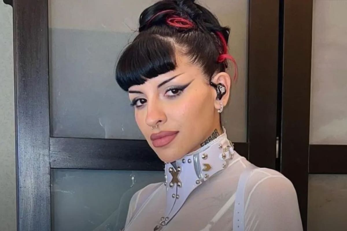 Cazzu brilla con su rutina de ejercicio mientras Ángela Aguilar enfrenta ciberbullying