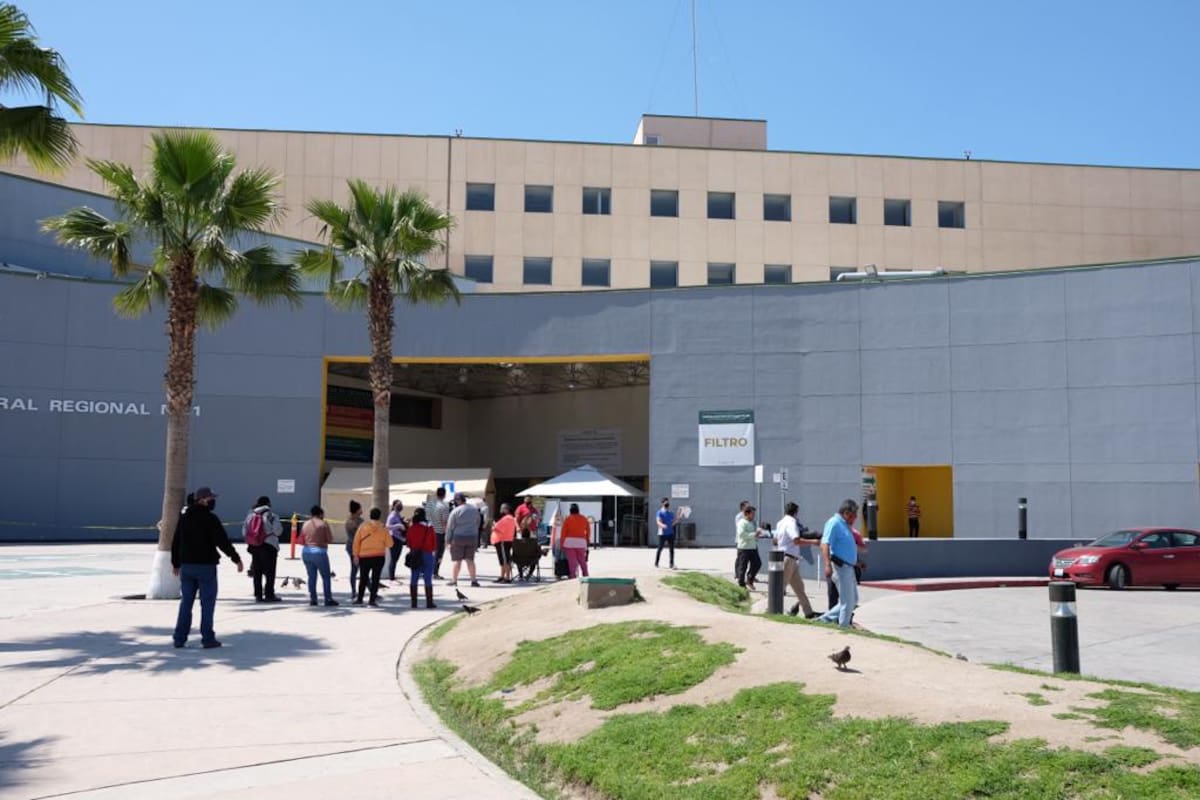 IMSS inicia plan para retomar consultas de especialidades
