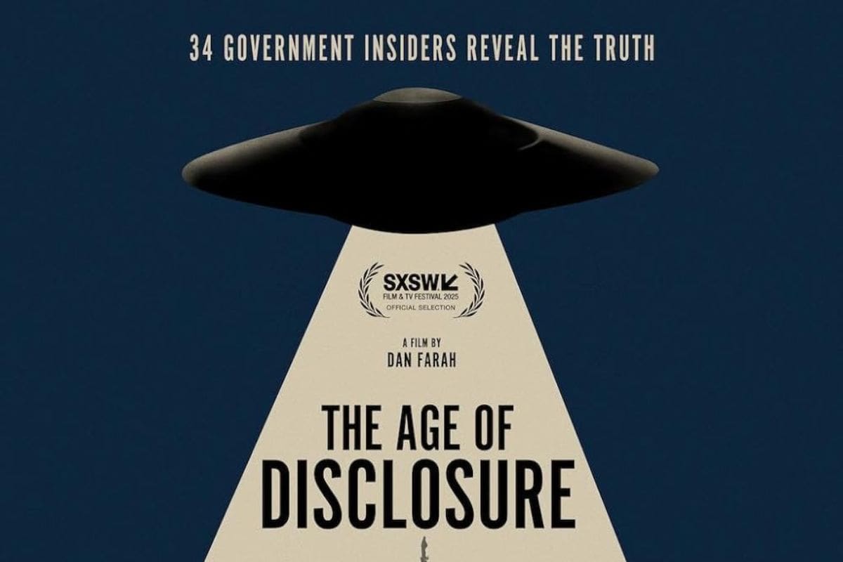 ¿Qué es The Age of Disclosure y por qué todo el mundo habla de este polémico documental sobre OVNIs?