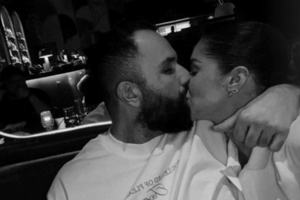 Carín León y Meylín Zúñiga.