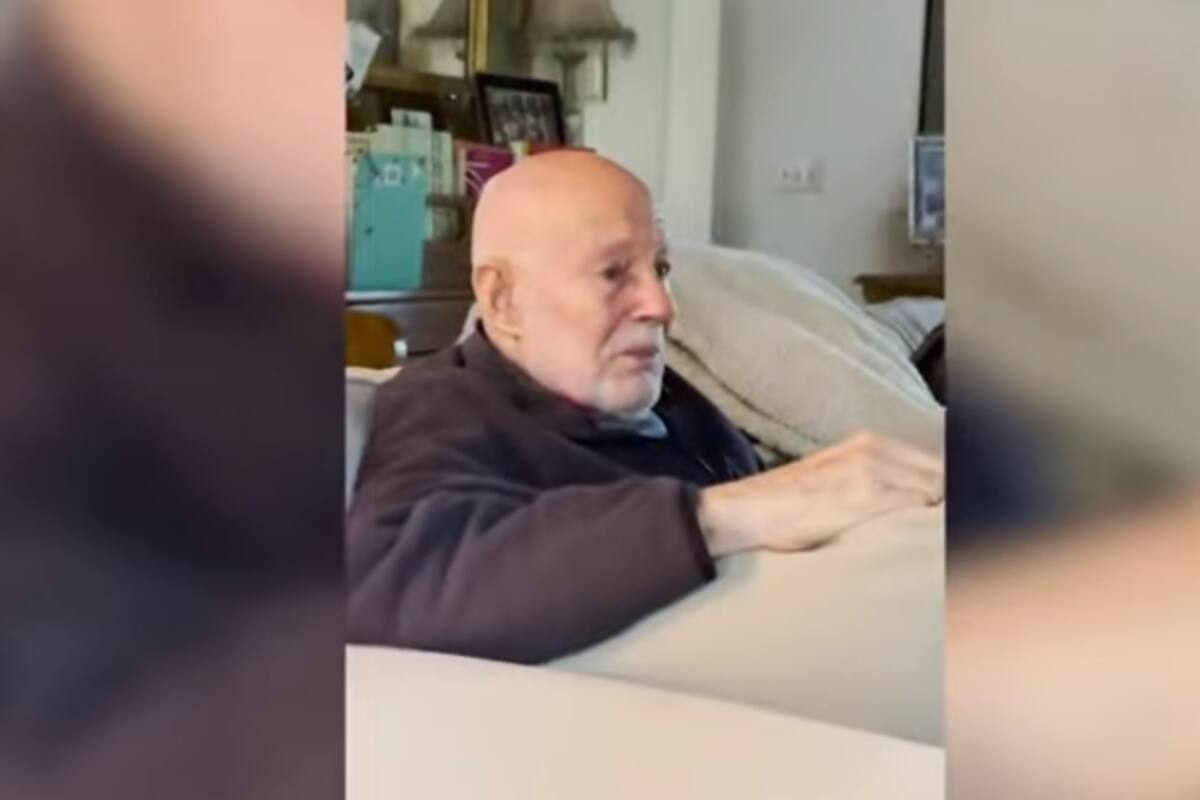 Abuelito llora al ver el video de su boda después de 65 años